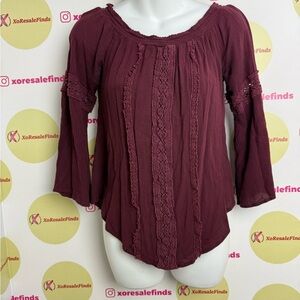 Women's Burgundy Lace Trim Top